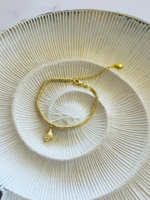 Pulsera shell gold most