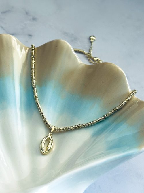 Collar most shell gold