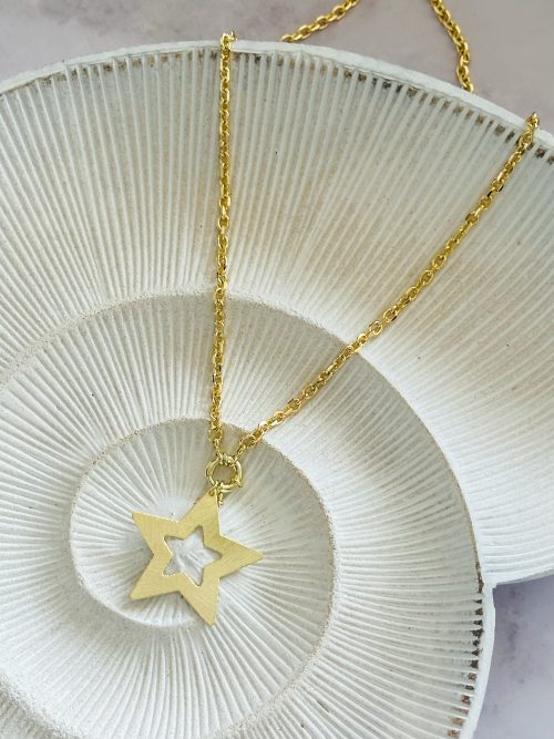 Collar estrella eslabones timón gold