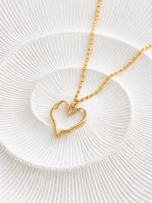 Collar corazón gold