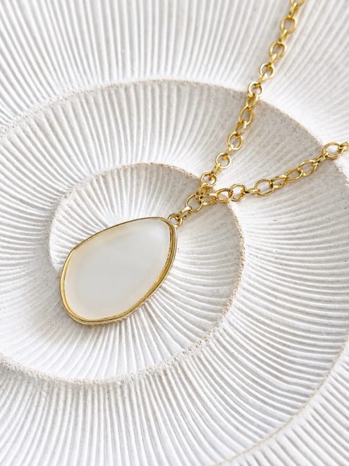 Collar resina beige